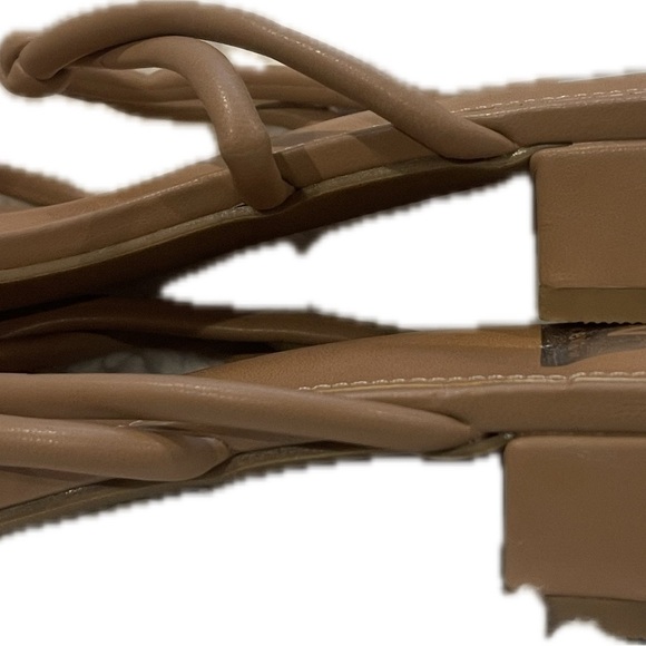 Dolce Vita Tan Sandals Strappy Minimalist Design - Picture 3 of 3